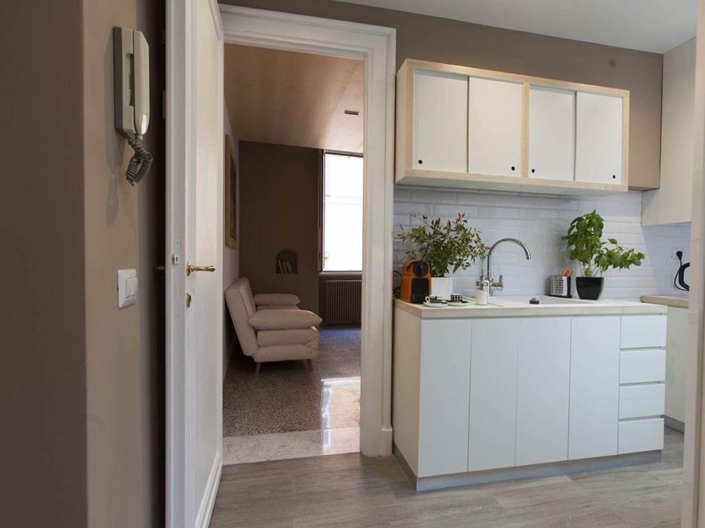 Casa Vacanze Al Corso Apartment Roma Ngoại thất bức ảnh